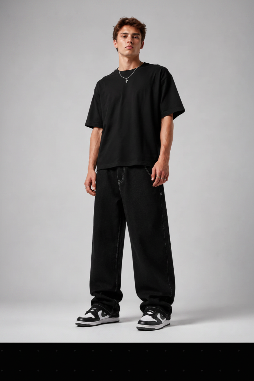 Jeans holgados negros con estampado